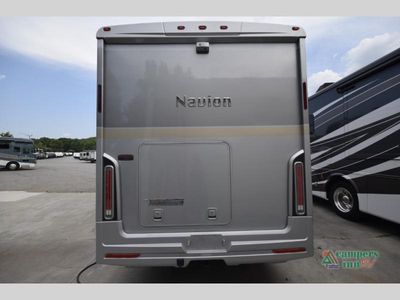 2025 Winnebago Navion - Photo 5