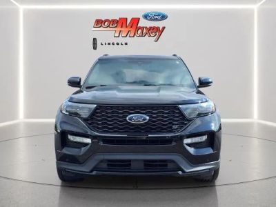 2022 Ford Explorer — side profile view