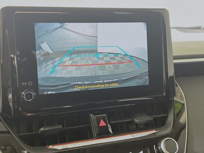 2025 Toyota Corolla Hybrid - Photo 25