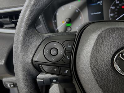 2025 Toyota Corolla Hybrid - Photo 16