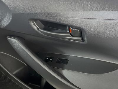 2025 Toyota Corolla Hybrid - Photo 29