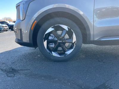 2026 Kia Sorento Hybrid - Photo 16