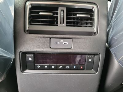 2026 Mazda CX-90 - Photo 14