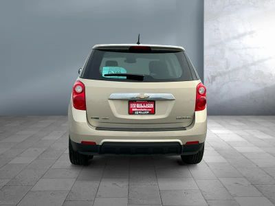 2012 Chevrolet Equinox — detail view