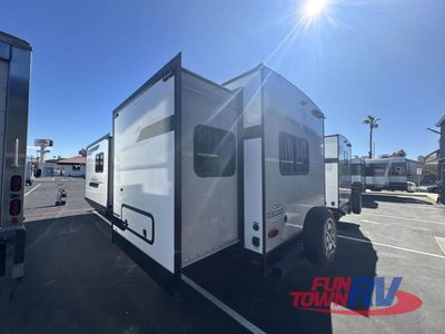 2025 Forest River RV Grand Surveyor - Photo 5
