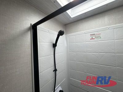 2025 Forest River RV Grand Surveyor - Photo 35
