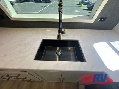 2025 Forest River RV Grand Surveyor - Photo 20