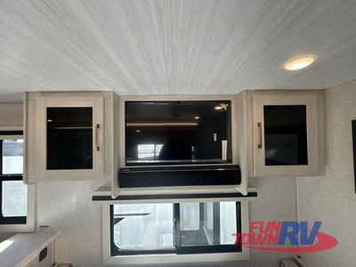 2025 Forest River RV Grand Surveyor - Photo 26