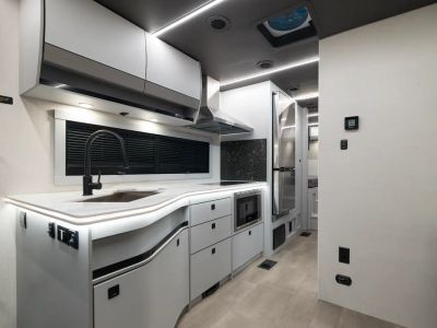 2026 Coachmen Euro - Photo 33