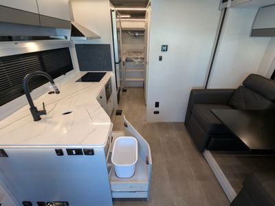 2026 Coachmen Euro - Photo 10