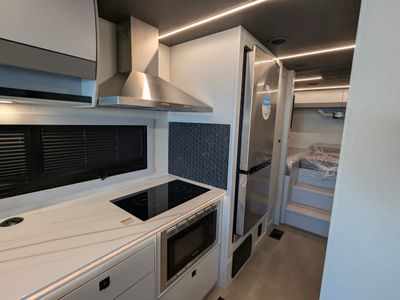 2026 Coachmen Euro - Photo 17