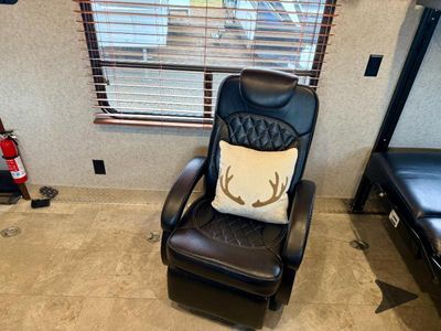 2019 Forest River RV Vengeance - Photo 16