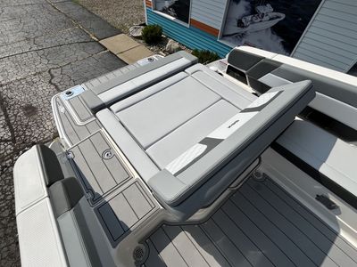 2025 Chaparral 2870 SSX - Photo 34