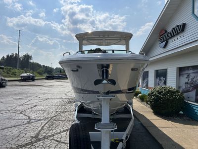 2025 Chaparral 2870 SSX - Photo 7