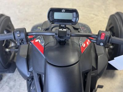 2024 Can-Am Ryker Rotax 900 ACE — photo 11 view