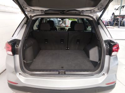 2024 Chevrolet Equinox — photo 11 view