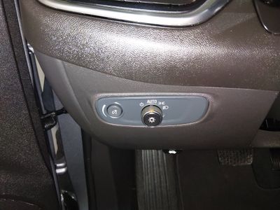 2024 Chevrolet Equinox — photo 13 view
