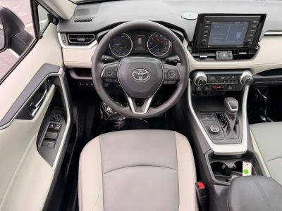 2021 Toyota RAV4 Hybrid - Photo 15