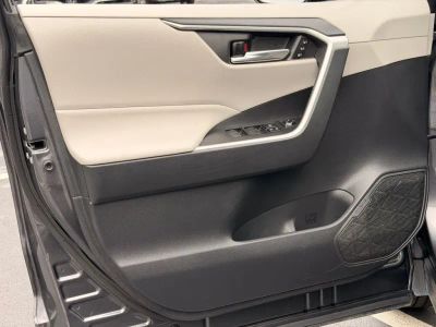 2021 Toyota RAV4 Hybrid - Photo 25