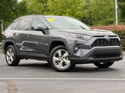 2021 Toyota RAV4 Hybrid - Photo 2