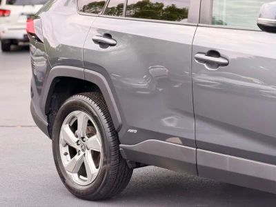 2021 Toyota RAV4 Hybrid - Photo 7