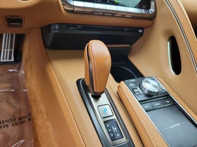 2018 Lexus LC — photo 22 view
