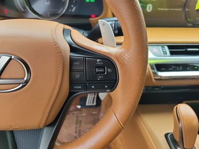 2018 Lexus LC — photo 16 view