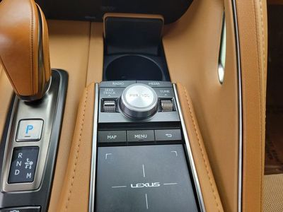 2018 Lexus LC — photo 23 view