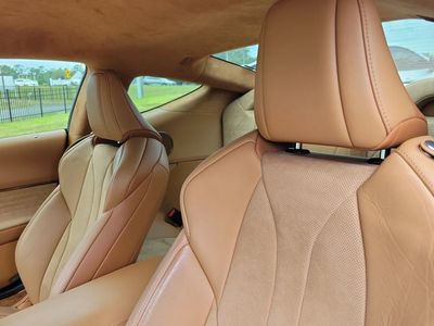 2018 Lexus LC — photo 13 view