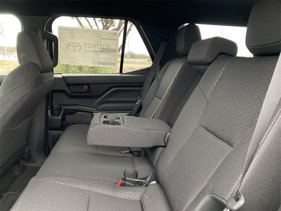 2026 Toyota 4Runner - Photo 3