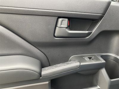 2026 Toyota 4Runner - Photo 4