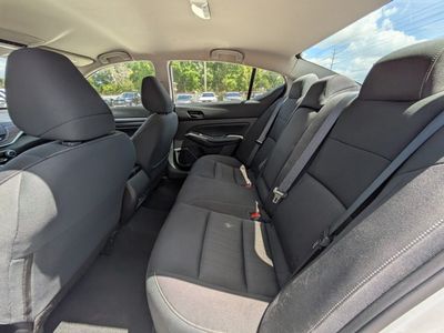 2023 Nissan Altima - Photo 11