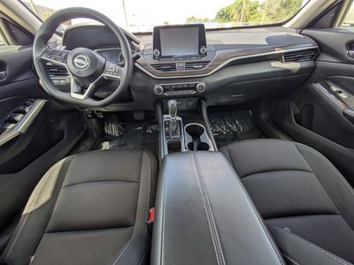 2023 Nissan Altima - Photo 12