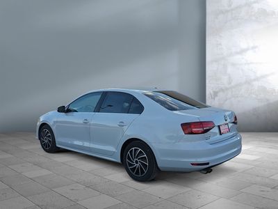 2017 Volkswagen Jetta — interior view