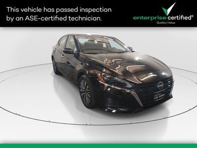 2025 Nissan Altima - Photo 1