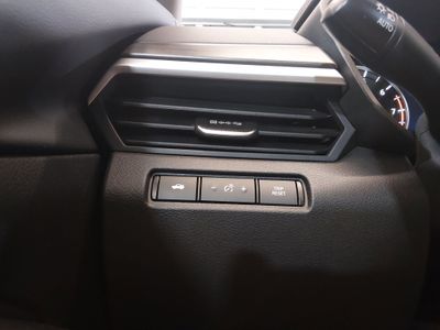 2025 Nissan Altima - Photo 13