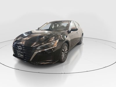 2025 Nissan Altima - Photo 3