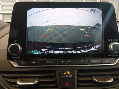 2025 Nissan Altima - Photo 16