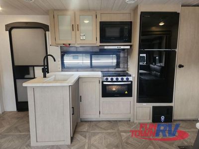 2023 Forest River RV Salem - Photo 18
