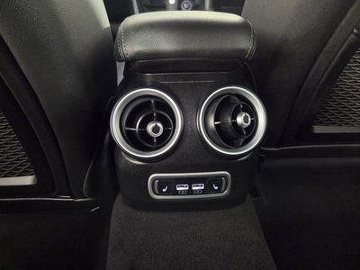 2024 Alfa Romeo Giulia - Photo 14