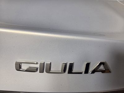 2024 Alfa Romeo Giulia - Photo 3