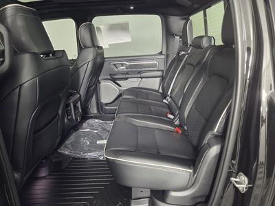2026 Ram 1500 — photo 18 view