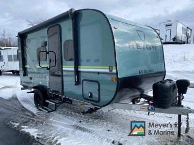 2026 Keystone RV Reign - Photo 6