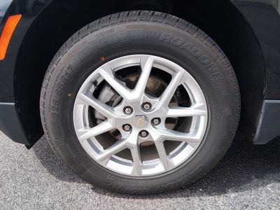2024 Chevrolet Equinox — photo 10 view