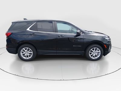 2024 Chevrolet Equinox — photo 8 view