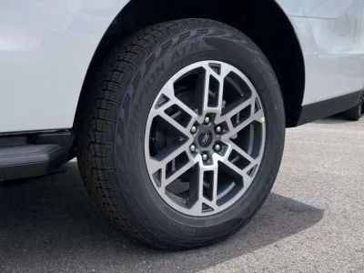 2026 Ford Expedition - Photo 9