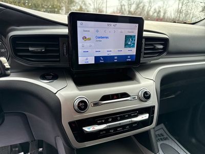 2022 Ford Explorer XLT - Photo 1