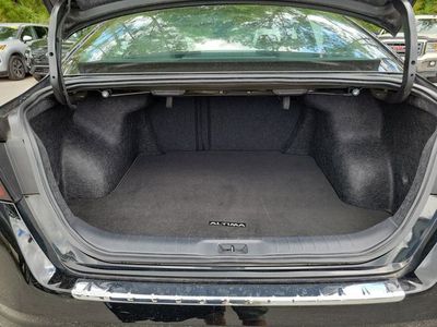2023 Nissan Altima - Photo 12