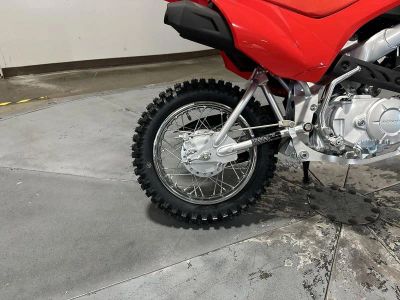 2026 Honda CRF110F - Photo 18