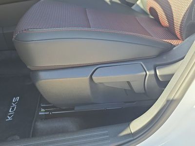 2026 Nissan Kicks - Photo 22